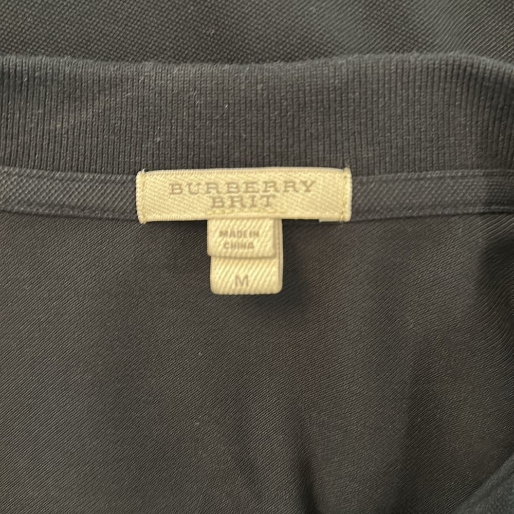 Burberry Women's Classic Black Polo Shirt Size Medium - Picture 2 of 7